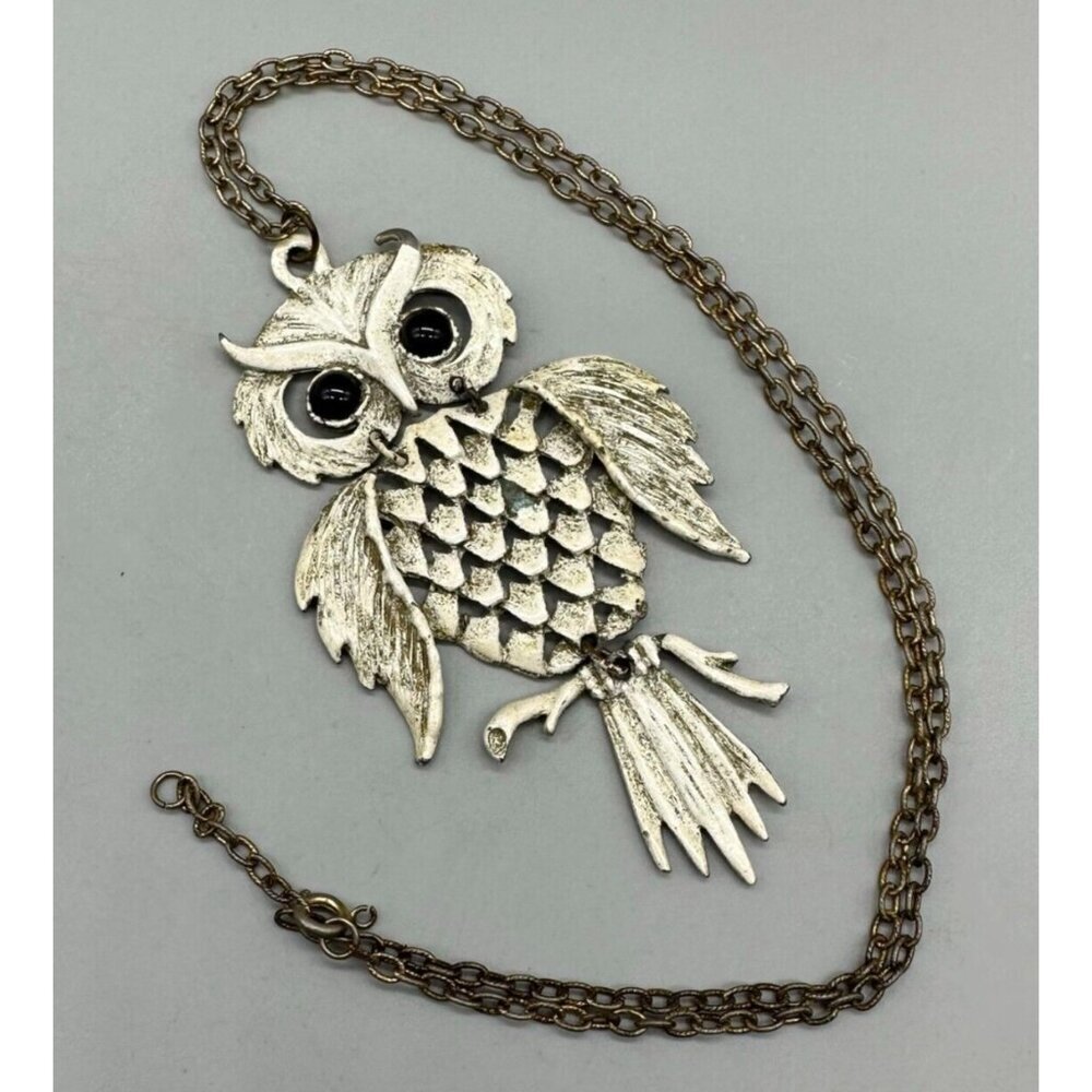 3/$30 Owl Pendant Necklace Brass Tone Articulated Cream Enamel Woodland 30 Inch